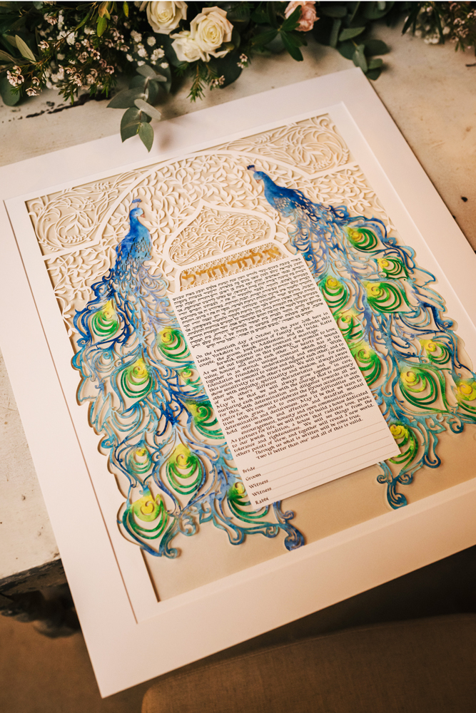 5. A modern Ketubah design incorporating contemporary calligraphy.